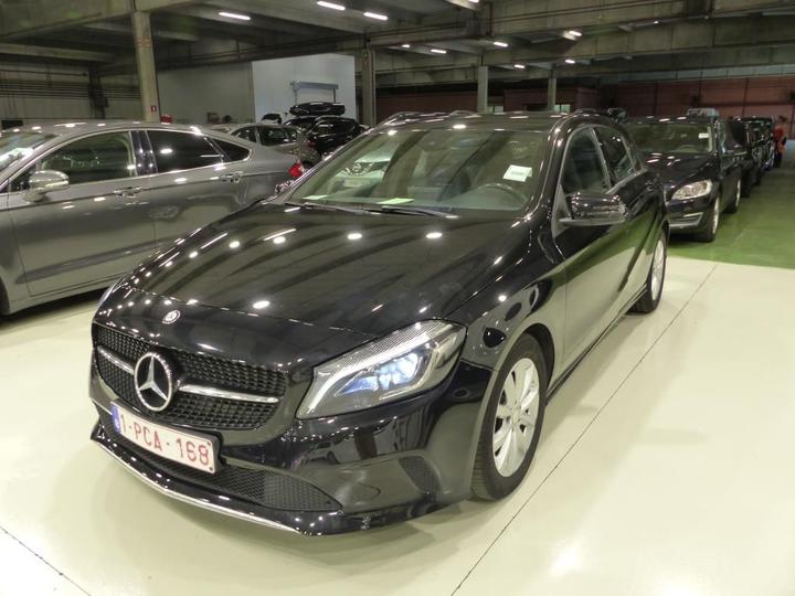 Mercedes-benz A (2016)