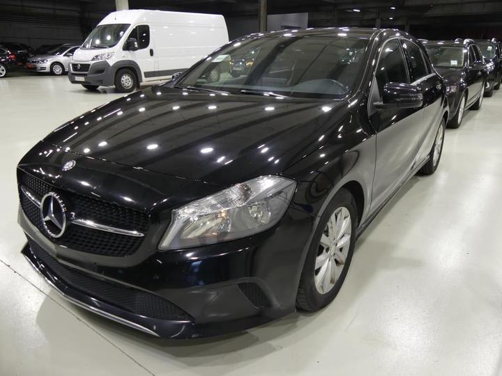 Mercedes-benz A (2016)