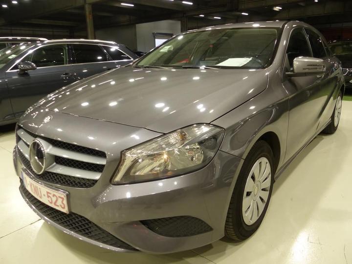 Mercedes-benz A (2015)