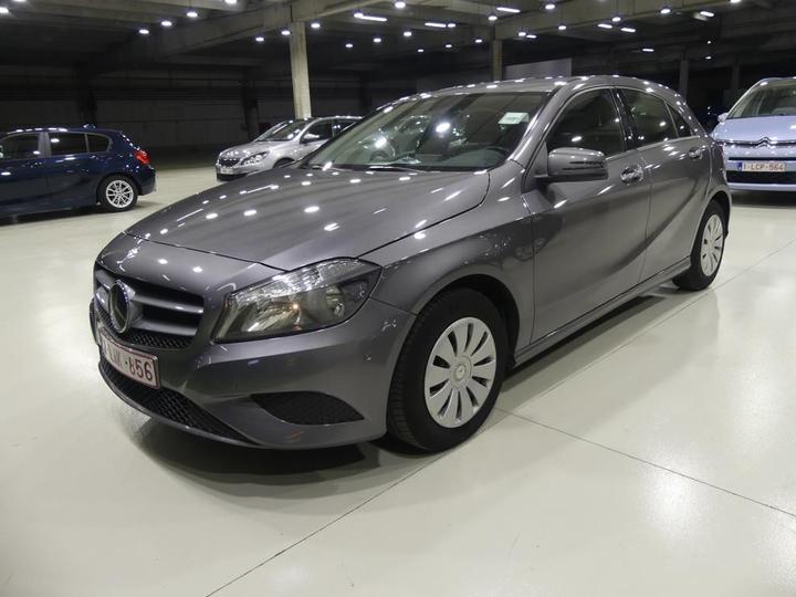 Mercedes-benz A (2015)