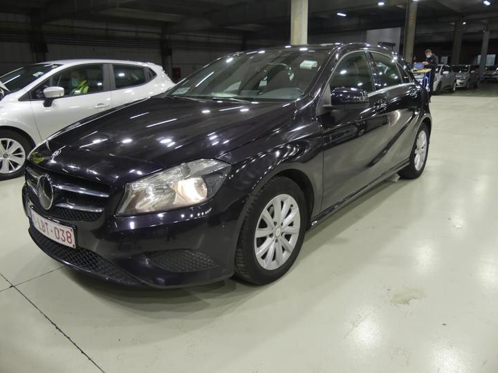 Mercedes-benz A (2015)