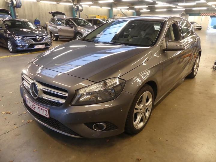 Mercedes-benz A (2015)