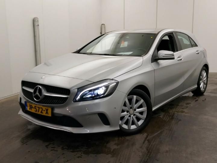 Mercedes-benz A (2016)