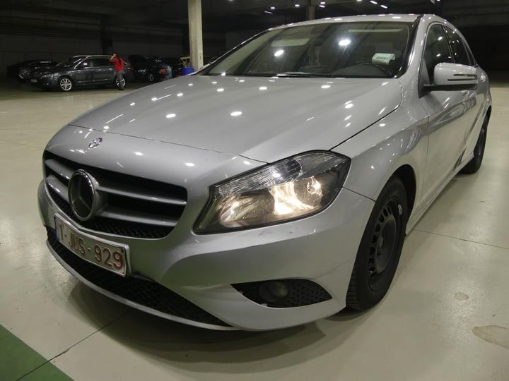Mercedes-benz A (2015)