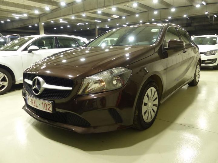 Mercedes-benz A (2016)