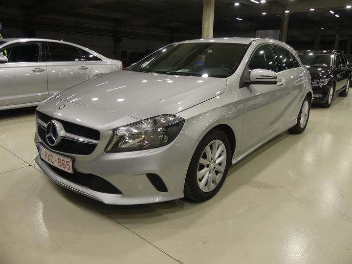 Mercedes-benz A (2016)