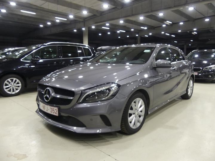 Mercedes-benz A (2016)
