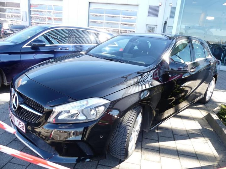 Mercedes-benz A (2016)