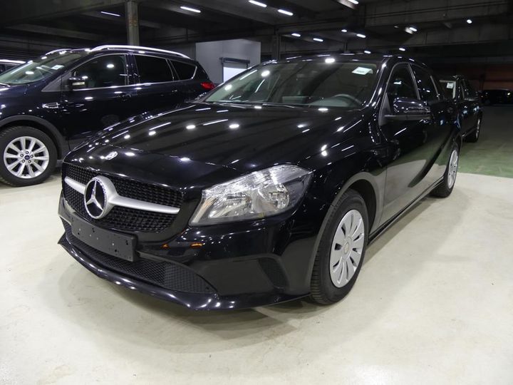 Mercedes-benz A (2015)