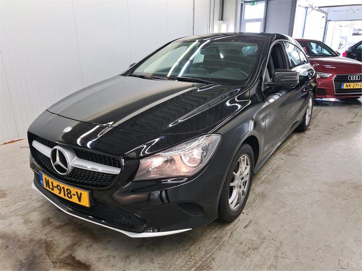Mercedes-benz Cla 220 (2017)