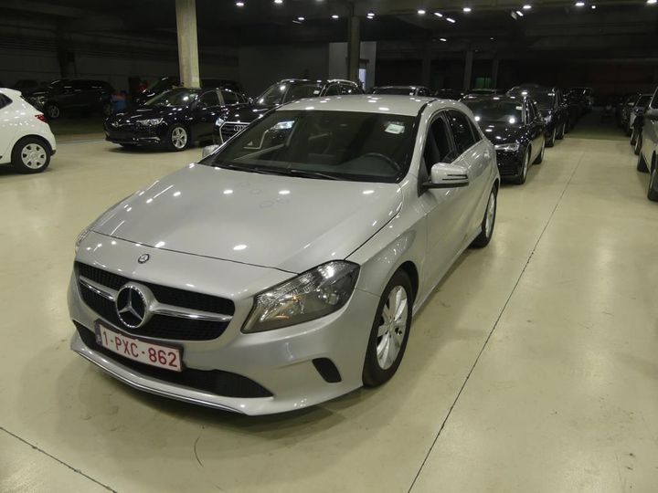 Mercedes-benz A (2016)