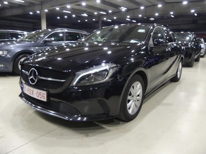 Mercedes-benz A (2016)