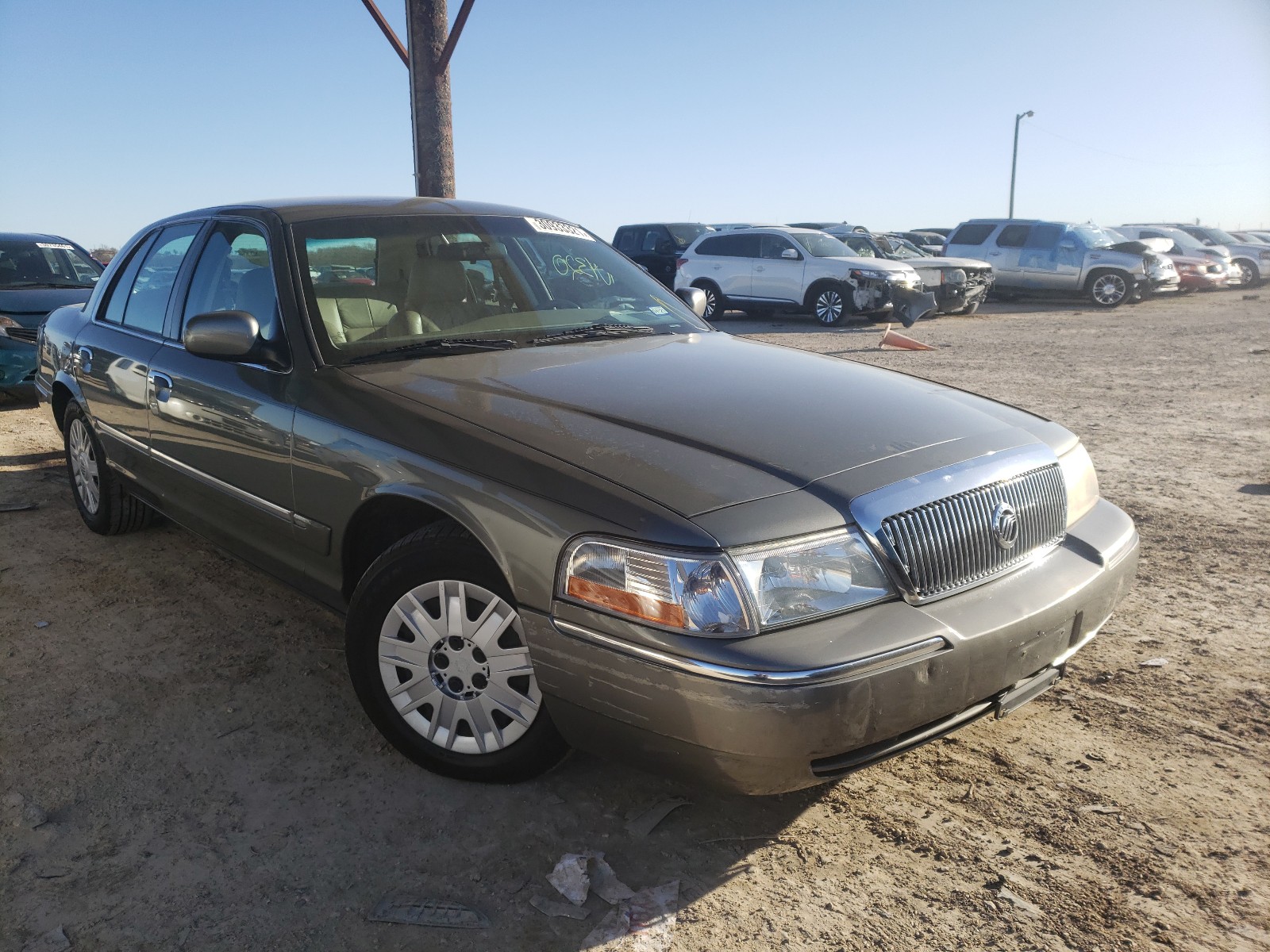 Mercury Grand marq (2004)