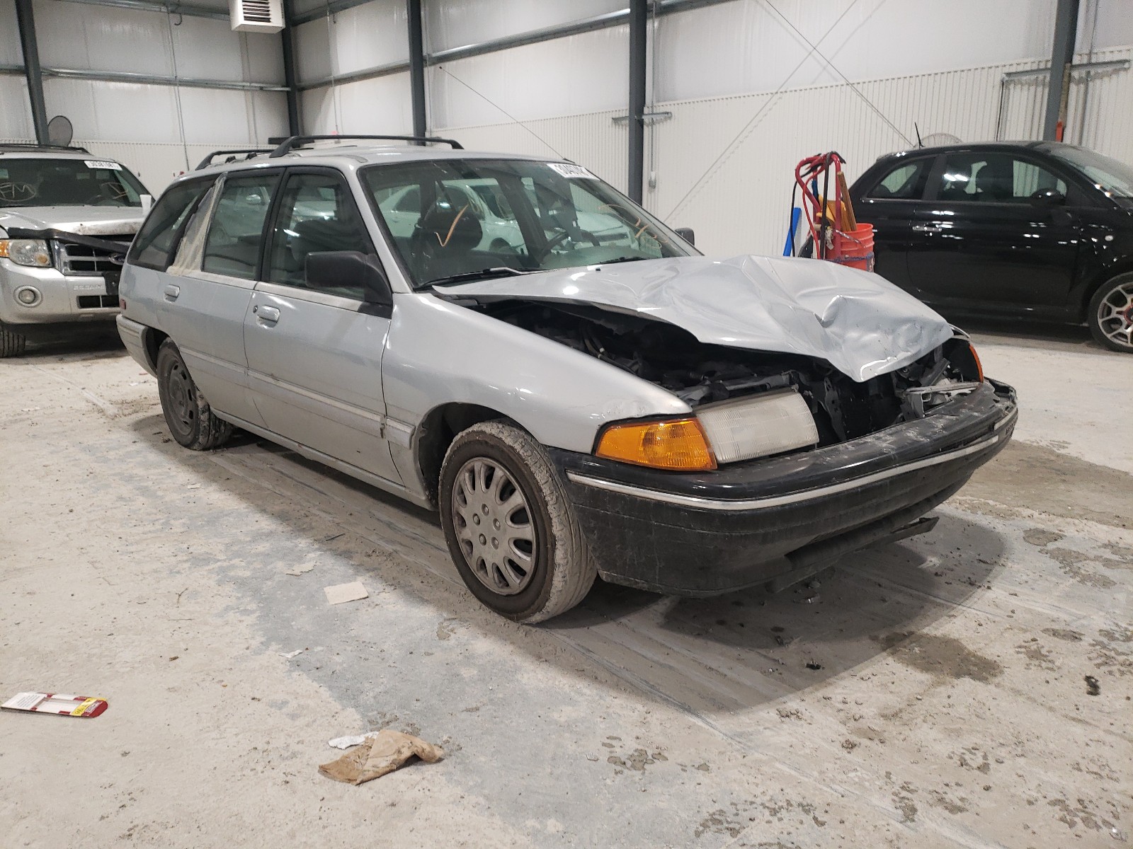 Mercury Tracer bas (1994)