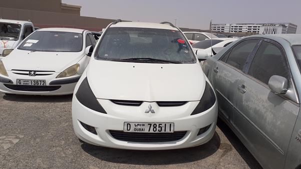 Mitsubishi Grandis (2010)