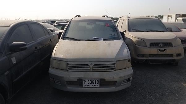 Mitsubishi Space wagon (2003)