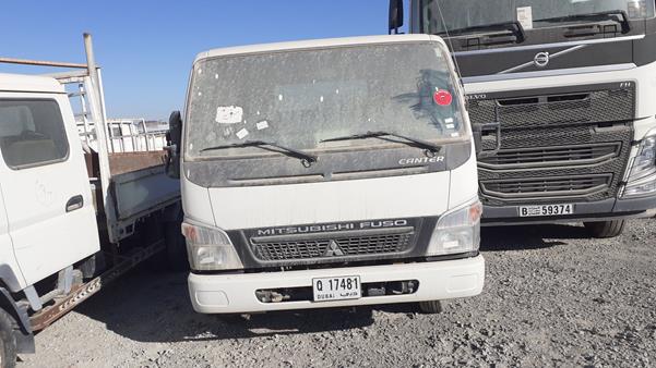 Mitsubishi Canter (2015)