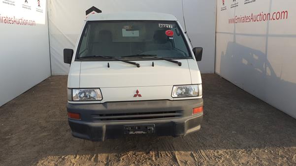 Mitsubishi L 300 (2011)