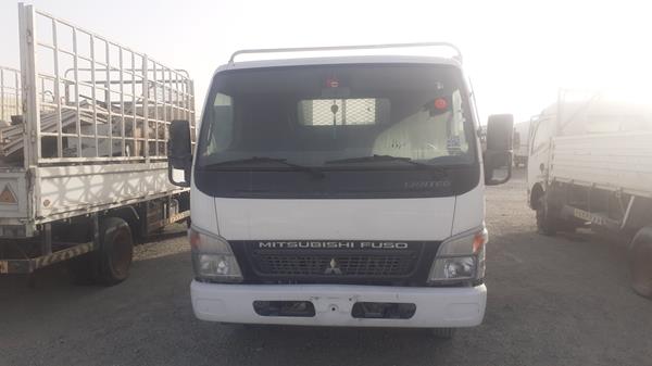 Mitsubishi Canter (2015)
