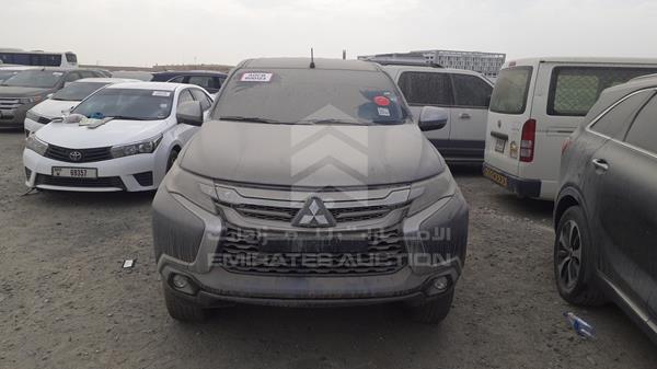 Mitsubishi Montero (2016)