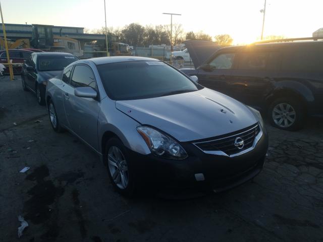Nissan Altima s (2012)