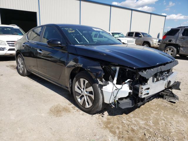Nissan Altima s (2019)