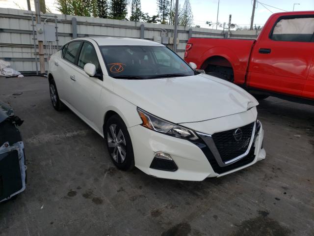 Nissan Altima s (2020)