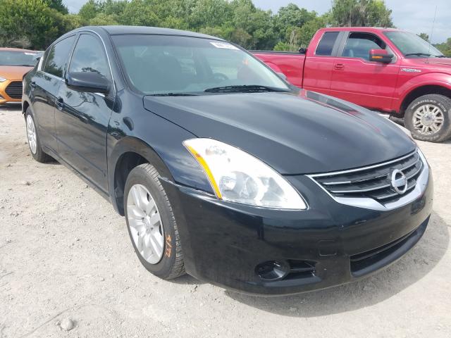 Nissan Altima s (2012)
