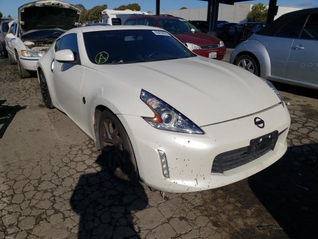 Nissan 370z base (2016)