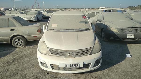 Nissan Tiida (2011)