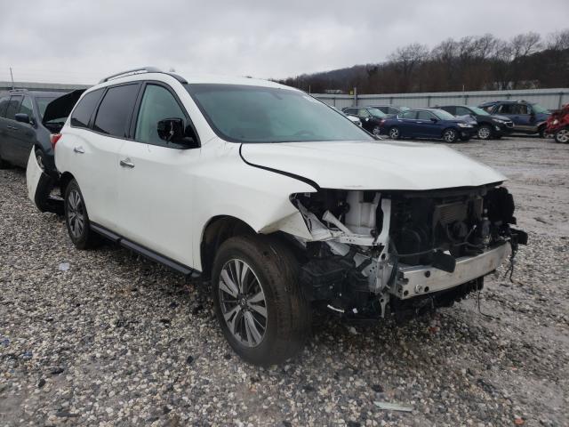 Nissan Pathfinder (2018)