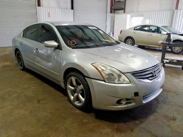 Nissan Altima bas (2010)