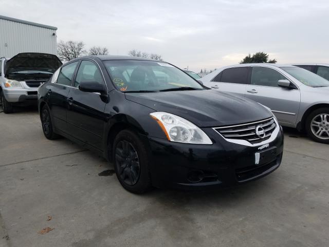 Nissan Altima bas (2010)