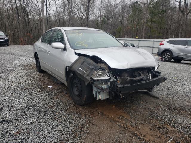 Nissan Altima bas (2012)