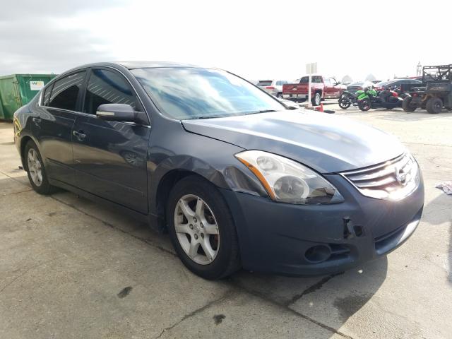 Nissan Altima bas (2010)