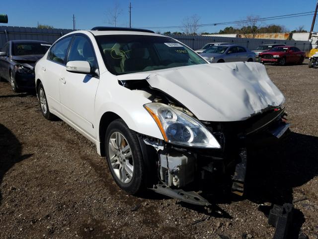 Nissan Altima bas (2012)