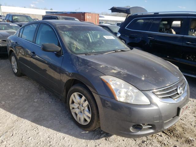 Nissan Altima bas (2012)