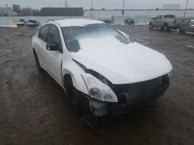 Nissan Altima bas (2012)