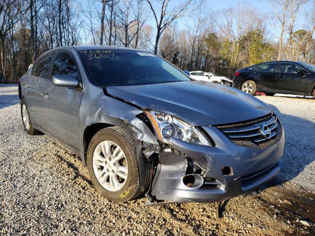 Nissan Altima bas (2010)