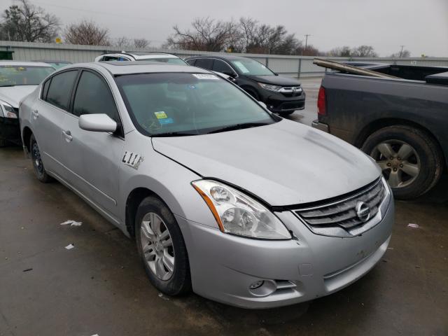 Nissan Altima bas (2011)