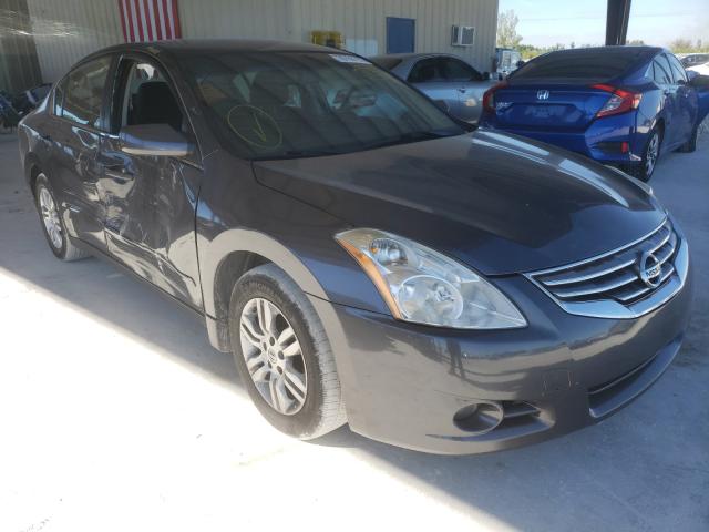 Nissan Altima bas (2012)