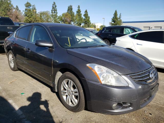 Nissan Altima bas (2012)