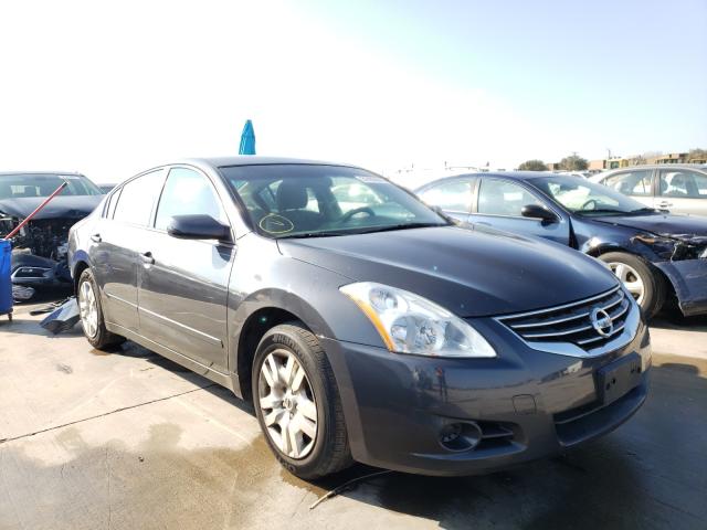 Nissan Altima bas (2012)