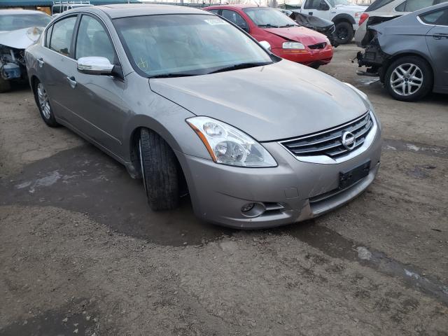 Nissan Altima bas (2012)