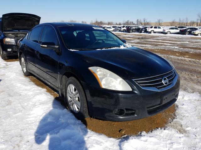 Nissan Altima bas (2010)