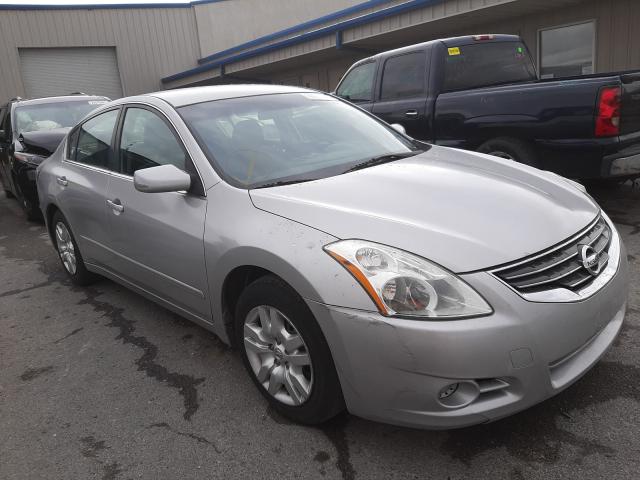 Nissan Altima bas (2012)