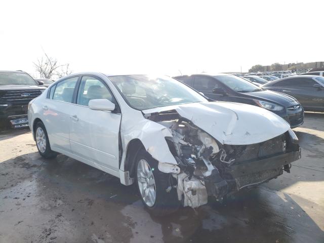 Nissan Altima bas (2012)