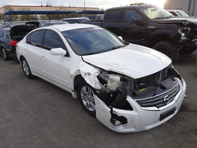 Nissan Altima bas (2012)