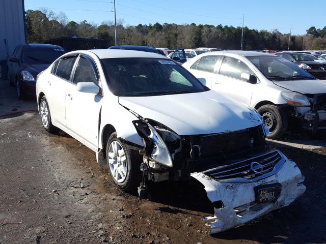 Nissan Altima bas (2010)