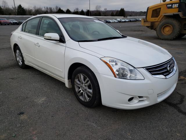 Nissan Altima bas (2012)